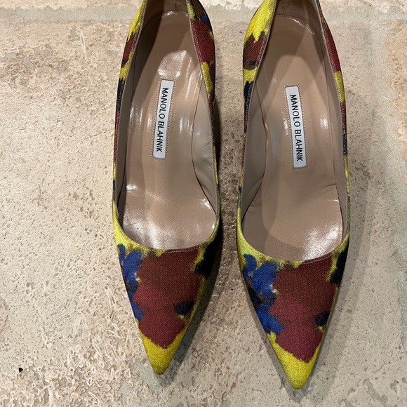 Manolo Blahnik pumps size 39 - Picture 2 of 3